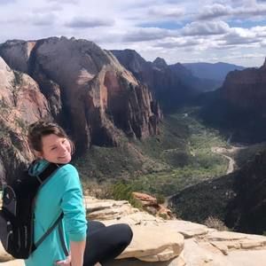 Meet your Posher, Alisha